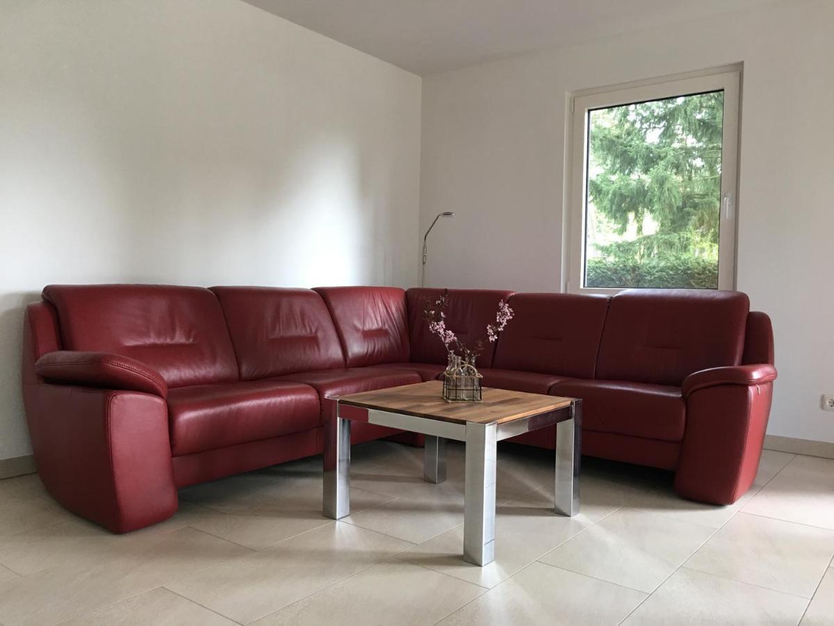 Komplettes Ferienhaus Potsdam Berlin Gaestehaus In Seenaehe 95Qm2 Monteurzimmer Buitenkant foto