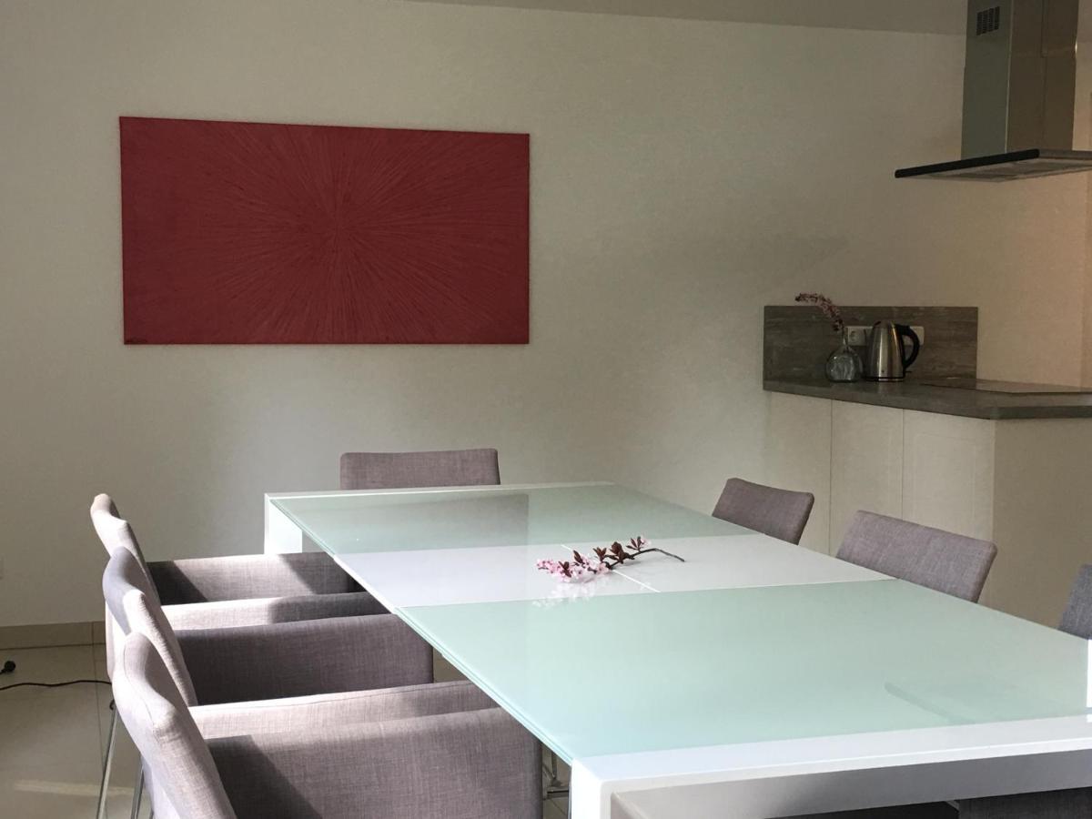 Komplettes Ferienhaus Potsdam Berlin Gaestehaus In Seenaehe 95Qm2 Monteurzimmer Buitenkant foto
